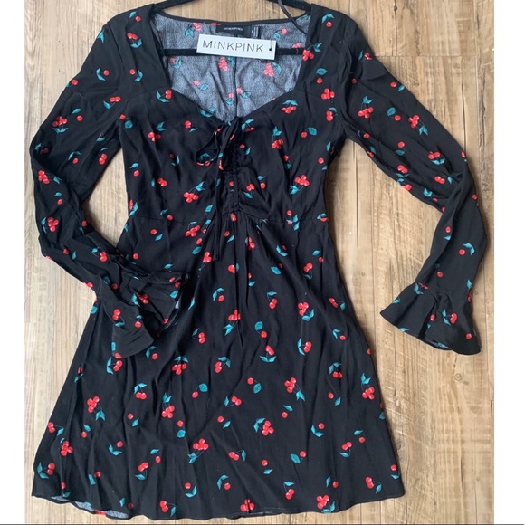 NWT 🆕 MINKPINK Black Cherry Print Dress 🍒 - Picture 2 of 7